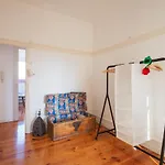Bright Apartment In Belem